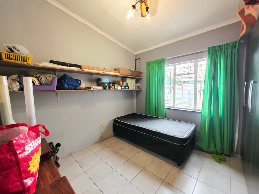 6 Bedroom Property for Sale in Brandwag Free State